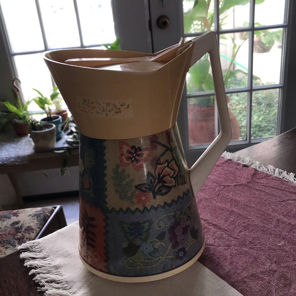 Vintage West Bend Thermo-Serv 2 Qt pitcher 1970’s